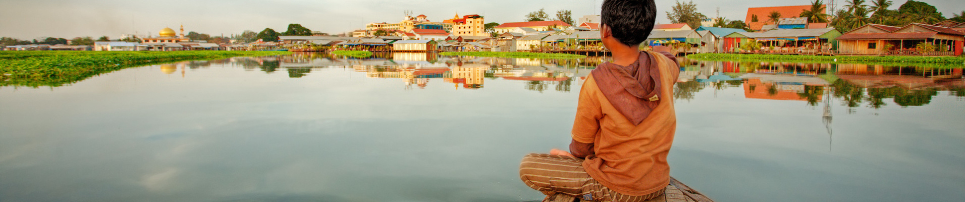 enfant cambodge lac tonle sap
