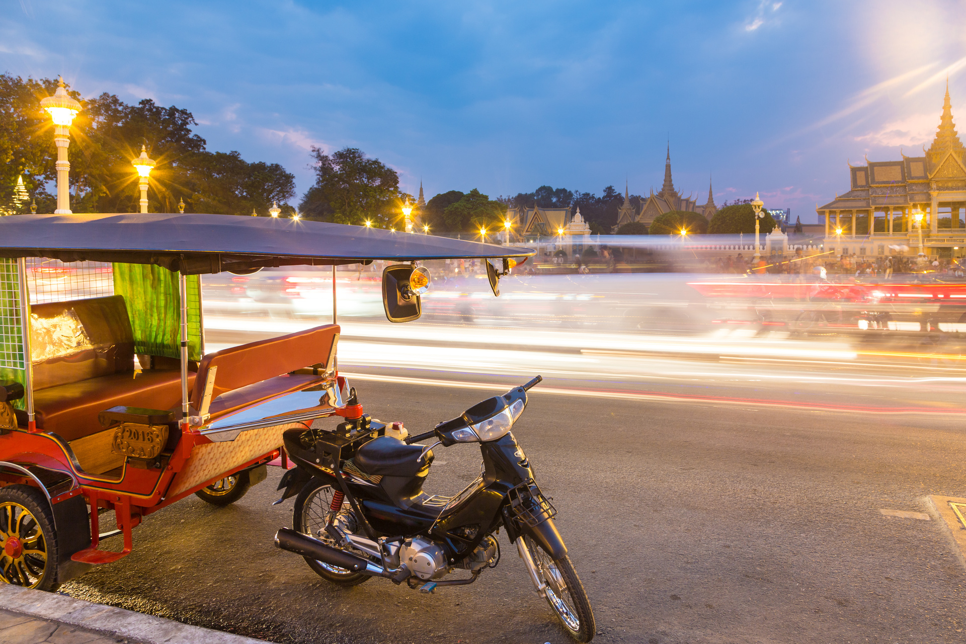 scooter cambodge transport
